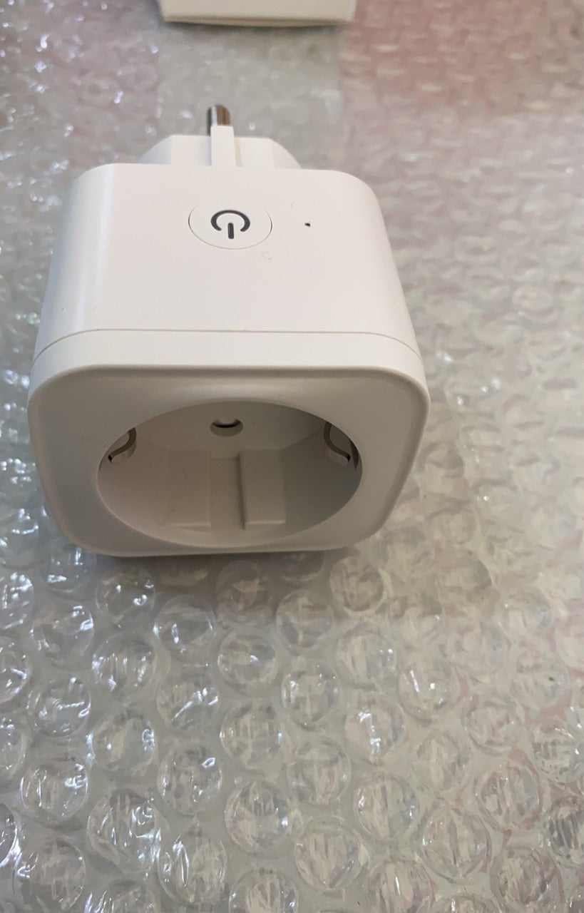 WIFI Smart Plug control for Smart Homes by Trends Vault