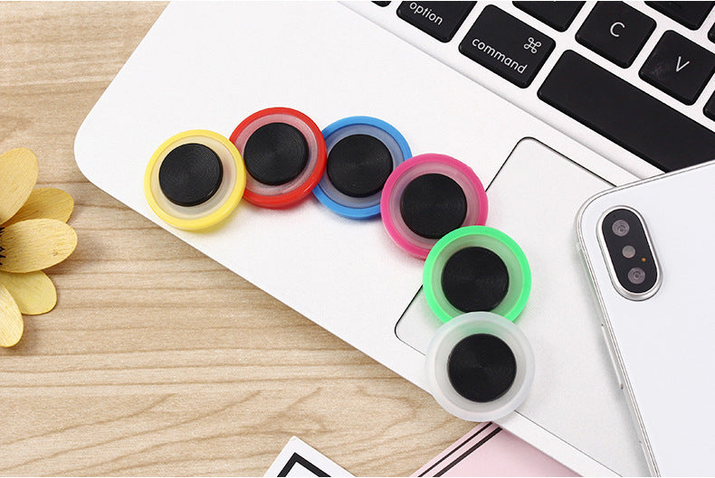 Q8 Ultra Thin Mobile Game Joystick Rocker Silicone Sucker