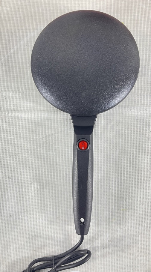 Breakfast Crepe Maker Spherical Non-stick Baking Pan, One Stick, Two Flips by Trends Vault